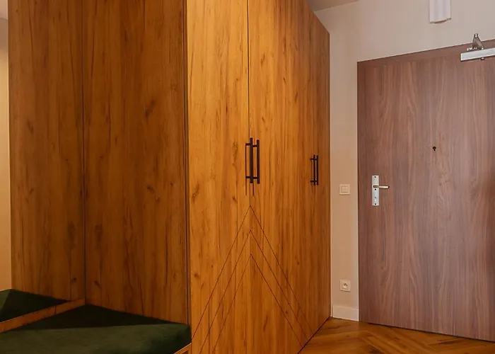 Rentplanet - Park Appartement