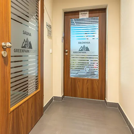 Rentplanet - Park Appartement *